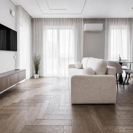 Appartement The Royal Amber Apartment, Luxury Apatment Kunigiskes *