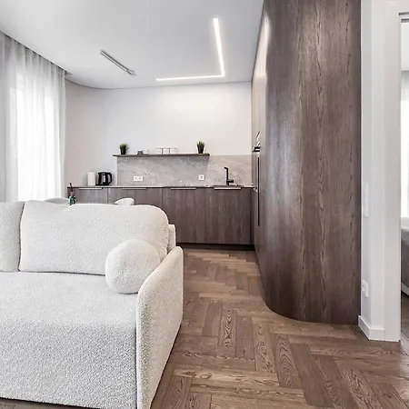 The Royal Amber Apartment, Luxury Apatment Kunigiskes *